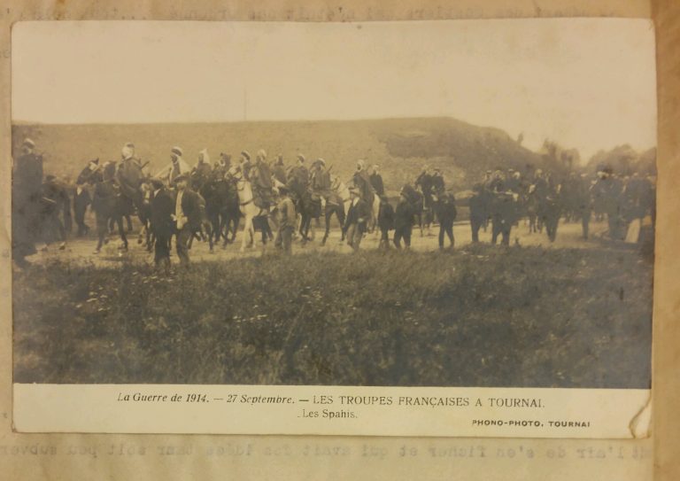 002 1914-09-27 troupes françaises à Tournai