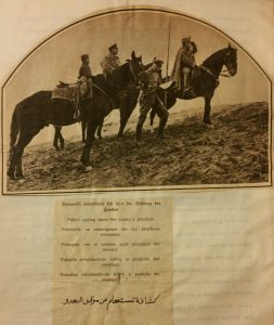 Photo de journal 1915 : Patrouilles se renseignant sur les positions ennemies